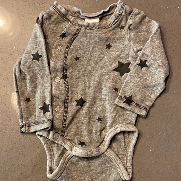 H&M Gender Neutral Kimono Onesies 1-2 Months - Picture 4 of 5